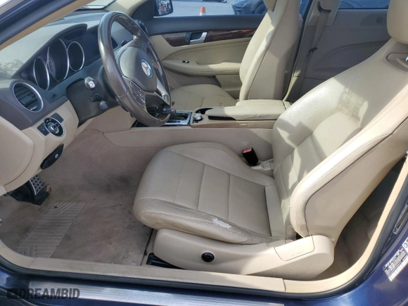 2015 Mercedes-Benz C-Class C 250 with VIN WDDGJ4HB2FG389772, listed as a Copart auction lot 84975114 with 0 mi miles and Clean Title. Bid and sale history available at carsss.com. Image 7.