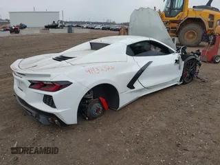 2023 Chevrolet Corvette 1LT z VIN 1G1YA3D48P5111528, wystawiony jako IAAI lot #41932326 z przebiegiem Nie podano mil oraz . Historia ofert i sprzedaży dostępna na DreamBid. Obrazek 4.