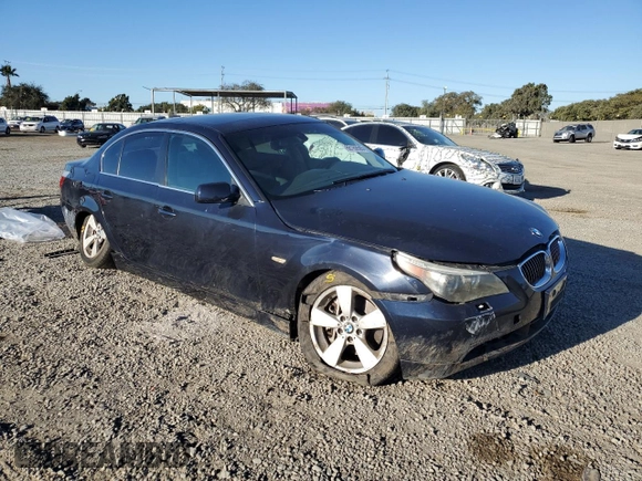 2007 BMW 5 Series 530xi with VIN WBANF73547CU27630, listed as a Copart auction lot 43837325 with Not Provided miles and Salvage Title. Bid and sale history available at carsss.com. Image 4.