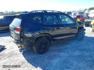 2019 Subaru Forester Sport with VIN JF2SKAKC6KH423459, listed as a IAAI auction lot 41607398 with 109,577 mi miles. Bid and sale history available at carsss.com. Image 4.