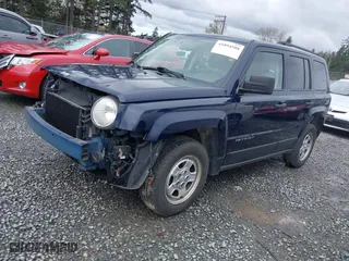 2016 Jeep Patriot Sport with VIN 1C4NJPBB9GD804889, listed as a IAAI auction lot 41894508 with 133,916 mi miles. Bid and sale history available at carsss.com. Image 18.