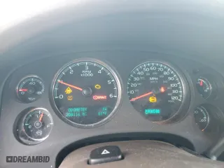 2011 Chevrolet Tahoe LTZ with VIN 1GNSCCE01BR283895, listed as a Copart auction lot 81923754 with 208,116 mi miles and Salvage Title. Bid and sale history available at carsss.com. Image 9.