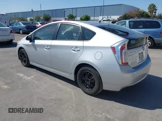 2014 Toyota Prius Four with VIN JTDKN3DU6E1822490, listed as a IAAI auction lot 42182797 with 192,338 mi miles. Bid and sale history available at carsss.com. Image 3.