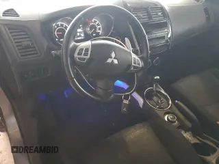 2012 Mitsubishi Outlander SE with VIN JA4AR4AU4CZ009281, listed as a Copart auction lot 51175805 with 161,276 mi miles and Salvage title. Bid and sale history available at DreamBid. Image 8.