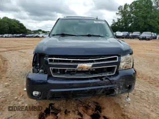 2009 Chevrolet Tahoe LTZ z VIN 1GNFC330X9J120398, wystawiony jako Copart lot #59917295 z przebiegiem 233 586 mil mil oraz Szkoda całkowita • Salvage title. Historia ofert i sprzedaży dostępna na DreamBid. Obrazek 5.