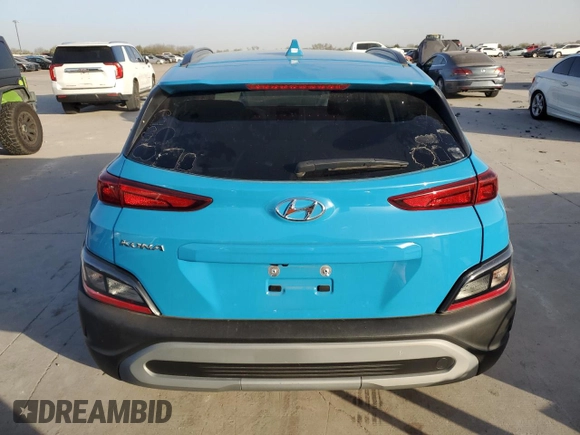 2022 Hyundai Kona SEL with VIN KM8K32AB9NU928669, listed as a Copart auction lot 49731055 with 11,338 mi miles and Salvage Title. Bid and sale history available at carsss.com. Image 6.