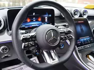 2023 Mercedes-Benz C 43 AMG with VIN W1KAF8HB4PR110522, listed as a Copart auction lot 43862655 with 1,179 mi miles and Clean Title. Bid and sale history available at DreamBid. Image 9.