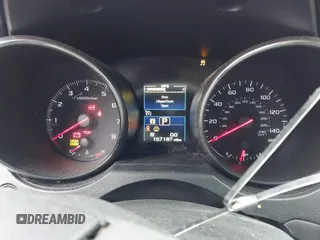 2015 Subaru Legacy 2.5i z VIN 4S3BNBA61F3006289, wystawiony jako IAAI lot #41834717 z przebiegiem 157 187 mil mil oraz . Historia ofert i sprzedaży dostępna na DreamBid. Obrazek 7.