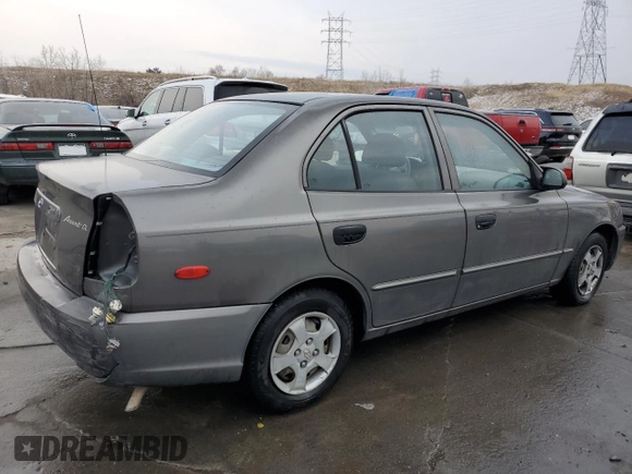 2002 Hyundai Accent GL with VIN KMHCG45C72U269610, listed as a Copart auction lot 80362953 with 89,481 mi miles and Salvage Title. Bid and sale history available at carsss.com. Image 3.