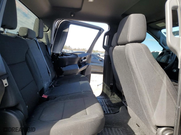 2021 Chevrolet Silverado 2500HD Custom with VIN 1GC4YME71MF249675, listed as a Copart auction lot 40255904 with 57,991 mi miles and Non Repairable. Bid and sale history available at carsss.com. Image 10.