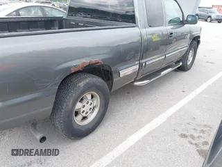 2001 Chevrolet Silverado 1500 LS with VIN 1GCEK19V21Z229300, listed as a IAAI auction lot 42180841 with 282,099 mi miles. Bid and sale history available at carsss.com. Image 12.