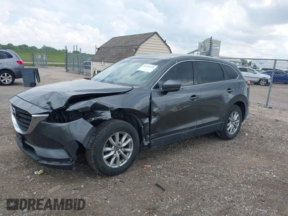 2016 Mazda CX-9 Sport z VIN JM3TCABYXG0126543, wystawiony jako IAAI lot #42256448 z przebiegiem 133 813 mil mil oraz . Historia ofert i sprzedaży dostępna na DreamBid. Obrazek 17.