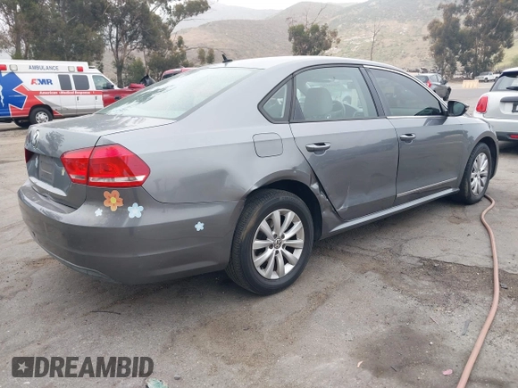 2012 Volkswagen Passat S with VIN 1VWAH7A31CC087907, listed as a IAAI auction lot 42083574 with 185,591 mi miles and . Bid and sale history available at DreamBid. Image 4.