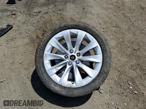 2017 Tesla Model S 100D с VIN 5YJSA1E28HF233322, выставлен на аукционе Copart как лот 62357925 с пробегом 110 383 миль миль и Списание • Salvage title. История ставок и продаж доступна на DreamBid. Изображение 12.