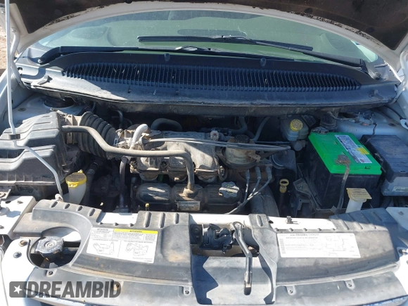 2005 Chrysler Town & Country LX with VIN 2C4GP44R75R213048, listed as a IAAI auction lot 42068985 with 100,688 mi miles and . Bid and sale history available at DreamBid. Image 10.