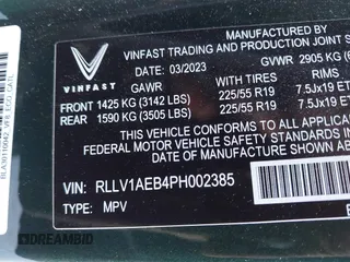 2023 VinFast VF 8 Eco z VIN RLLV1AEB4PH002385, wystawiony jako IAAI lot #41949184 z przebiegiem 9671 mil mil oraz . Historia ofert i sprzedaży dostępna na DreamBid. Obrazek 9.