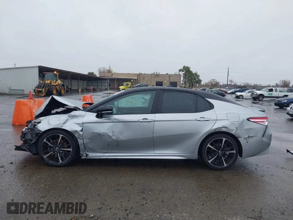 2020 Toyota Camry XSE with VIN 4T1K61AK1LU318098, listed as a IAAI auction lot 41097712 with 64,118 mi miles and . Bid and sale history available at DreamBid. Image 15.