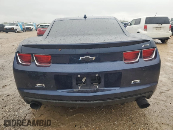 2012 Chevrolet Camaro 2LT z VIN 2G1FG1E33C9187431, wystawiony jako Copart lot #50382355 z przebiegiem 143 012 mil mil oraz Szkoda całkowita • Salvage title. Historia ofert i sprzedaży dostępna na DreamBid. Obrazek 6.