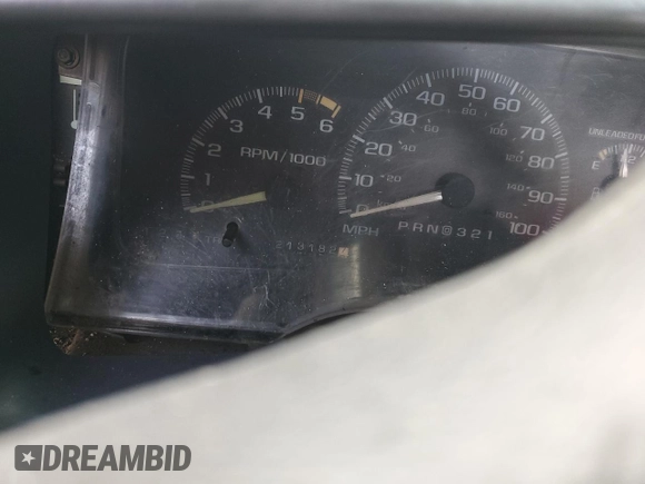 1996 Chevrolet Silverado 1500 with VIN 1GCEC14M0TZ106786, listed as a Copart auction lot 43858625 with 213,182 mi miles and Non Repairable. Bid and sale history available at DreamBid. Image 9.
