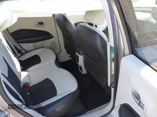 2020 Jeep Compass Altitude z VIN 3C4NJCBB1LT234979, wystawiony jako IAAI lot #41872466 z przebiegiem 37 827 mil mil oraz . Historia ofert i sprzedaży dostępna na DreamBid. Obrazek 8.