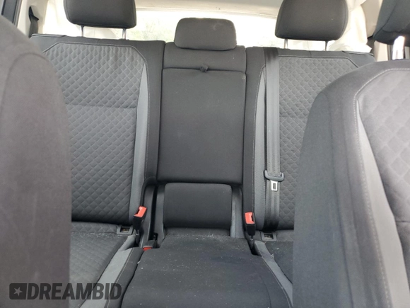 2020 Volkswagen Tiguan S with VIN 3VV1B7AX5LM176421, listed as a Copart auction lot 57229715 with 72,048 mi miles and Salvage title. Bid and sale history available at DreamBid. Image 10.
