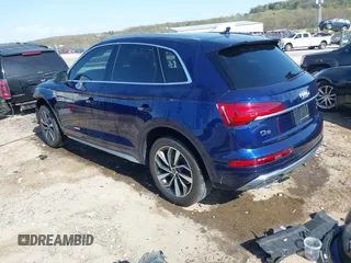 2023 Audi Q5 S line Premium Plus z VIN WA1EAAFY6P2038315, wystawiony jako IAAI lot #41990125 z przebiegiem 31 787 mil mil oraz . Historia ofert i sprzedaży dostępna na DreamBid. Obrazek 3.