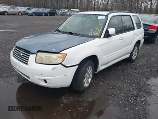 2006 Subaru Forester 2.5 X w/Premium Pkg with VIN JF1SG65656H752443, listed as a IAAI auction lot 41928021 with 999,999 mi miles. Bid and sale history available at carsss.com. Image 2.