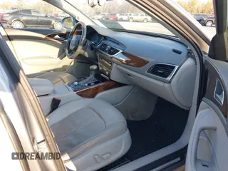 2015 Audi A6 Premium Plus z VIN WAUFGAFCXFN004840, wystawiony jako IAAI lot #41541257 z przebiegiem 163 050 mil mil oraz . Historia ofert i sprzedaży dostępna na DreamBid. Obrazek 5.