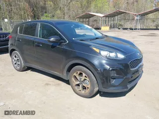 2020 Kia Sportage LX with VIN KNDPM3AC7L7728195, listed as a IAAI auction lot 41994828 with 90,982 mi miles. Bid and sale history available at carsss.com. Image 1.