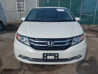 2015 Honda Odyssey Touring Elite with VIN 5FNRL5H9XFB121921, listed as a IAAI auction lot 41858551 with 61,506 mi miles. Bid and sale history available at carsss.com. Image 12.