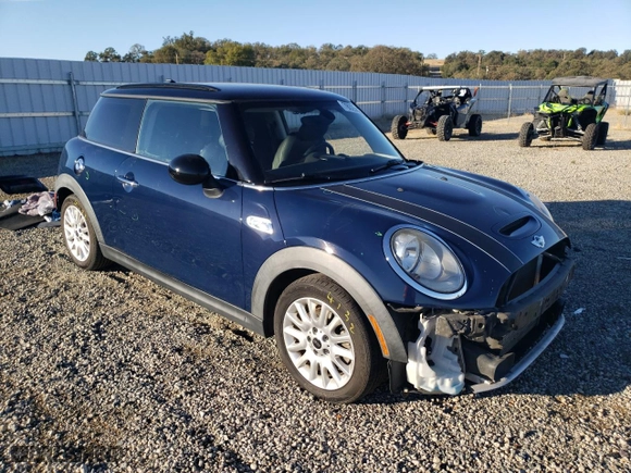 2016 MINI Cooper Hardtop S with VIN WMWXP7C5XG2A43558, listed as a Copart auction lot 78026424 with 81,954 mi miles and Salvage Title. Bid and sale history available at carsss.com. Image 4.