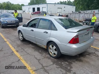 2006 Ford Focus S with VIN 1FAHP34N36W225465, listed as a IAAI auction lot 42670539 with 155,694 mi miles and . Bid and sale history available at DreamBid. Image 3.