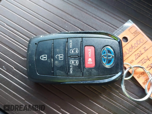 2022 Toyota Sienna LE z VIN 5TDKRKEC0NS093524, wystawiony jako IAAI lot #41784023 z przebiegiem 40 887 mil mil oraz . Historia ofert i sprzedaży dostępna na DreamBid. Obrazek 11.