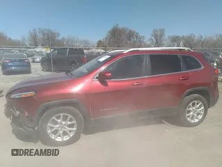 2014 Jeep Cherokee Latitude with VIN 1C4PJMCS7EW229179, listed as a IAAI auction lot 41793922 with 137,042 mi miles. Bid and sale history available at carsss.com. Image 14.
