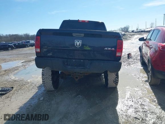 2013 Ram 1500 Express z VIN 1C6RR7KT2DS649040, wystawiony jako IAAI lot #41537501 z przebiegiem 161 469 mil mil oraz . Historia ofert i sprzedaży dostępna na DreamBid. Obrazek 16.
