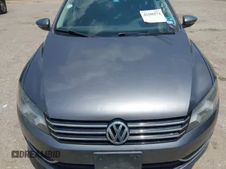 2012 Volkswagen Passat SE z VIN 1VWBP7A33CC040949, wystawiony jako IAAI lot #42306574 z przebiegiem 177 773 mil mil oraz . Historia ofert i sprzedaży dostępna na DreamBid. Obrazek 10.
