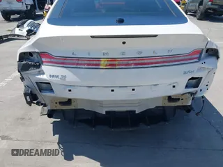 2015 Lincoln MKZ Hybrid with VIN 3LN6L2LU6FR614177, listed as a IAAI auction lot 42442715 with 171,460 mi miles and . Bid and sale history available at DreamBid. Image 6.