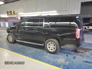 2017 GMC Yukon XL SLE with VIN 1GKS2FKC4HR239897, listed as a Copart auction lot 83891514 with 103,839 mi miles and Salvage Title. Bid and sale history available at carsss.com. Image 2.