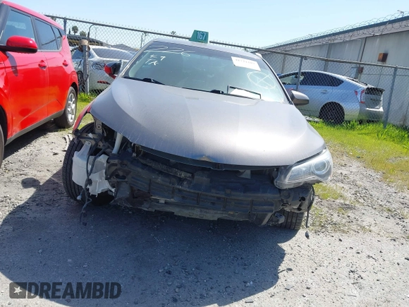 2015 Toyota Camry XLE z VIN 4T1BF1FK3FU960674, wystawiony jako IAAI lot #41721182 z przebiegiem 96 300 mil mil oraz . Historia ofert i sprzedaży dostępna na DreamBid. Obrazek 13.