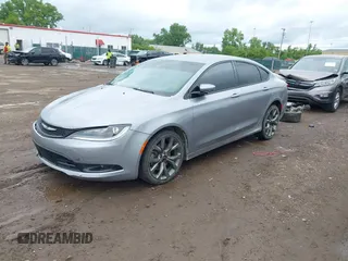 2016 Chrysler 200 S z VIN 1C3CCCBB2GN125376, wystawiony jako IAAI lot #42330845 z przebiegiem 183 126 mil mil oraz . Historia ofert i sprzedaży dostępna na DreamBid. Obrazek 18.