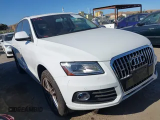 2014 Audi Q5 Premium Plus z VIN WA1CMAFP0EA067186, wystawiony jako IAAI lot #42341367 z przebiegiem 109 463 mil mil oraz . Historia ofert i sprzedaży dostępna na DreamBid. Obrazek 1.