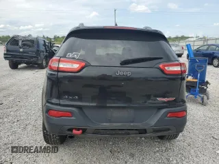 2016 Jeep Cherokee Trailhawk z VIN 1C4PJMBB8GW203534, wystawiony jako Copart lot #54403945 z przebiegiem 168 080 mil mil oraz Szkoda całkowita • Salvage title. Historia ofert i sprzedaży dostępna na DreamBid. Obrazek 6.