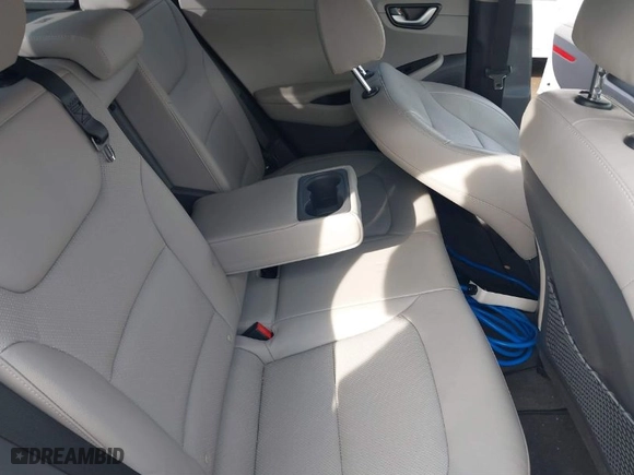 2019 Hyundai Ioniq Plug-In Hybrid Limited with VIN KMHC75LD7KU182405, listed as a IAAI auction lot 41470651 with NaN miles. Bid and sale history available at carsss.com. Image 8.