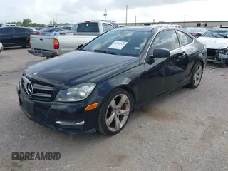 2015 Mercedes-Benz C 250 with VIN WDDGJ4HB6FG350022, listed as a IAAI auction lot 42552333 with 135,827 mi miles and . Bid and sale history available at DreamBid. Image 16.
