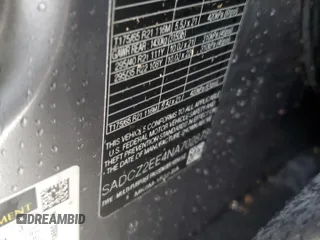 2022 Jaguar F-Pace SVR z VIN SADCZ2EE4NA702878, wystawiony jako Copart lot #74293144 z przebiegiem Nie podano mil oraz Szkoda całkowita • Salvage title. Historia ofert i sprzedaży dostępna na DreamBid. Obrazek 14.