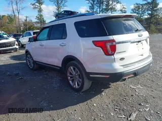 2019 Ford Explorer Limited z VIN 1FM5K7F82KGA03297, wystawiony jako IAAI lot #40847611 z przebiegiem 104 904 mil mil oraz . Historia ofert i sprzedaży dostępna na DreamBid. Obrazek 3.