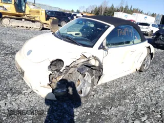 2005 Volkswagen Beetle with VIN 3VWCM21Y15M311018, listed as a Copart auction lot 77611914 with 187,498 mi miles and Salvage Title. Bid and sale history available at DreamBid. Image 1.