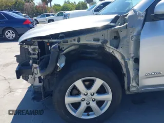 2006 Toyota RAV4 Limited with VIN JTMZK31V265001207, listed as a IAAI auction lot 42677270 with 176,761 mi miles and . Bid and sale history available at DreamBid. Image 18.