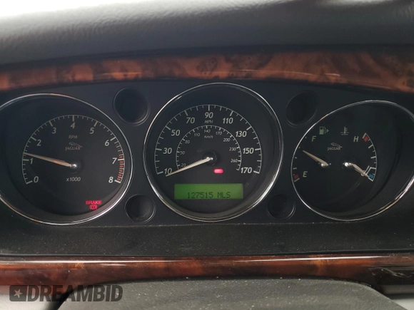 2004 Jaguar XJ with VIN SAJWA71C04SG22878, listed as a Copart auction lot 44383205 with 127,515 mi miles and Clean Title. Bid and sale history available at carsss.com. Image 9.