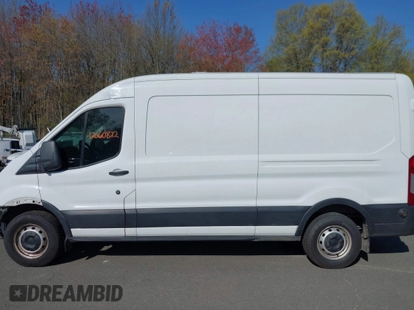 2019 Ford Transit with VIN 1FTYR2CM1KKA03886, listed as a IAAI auction lot 42060822 with 140,305 mi miles. Bid and sale history available at carsss.com. Image 15.